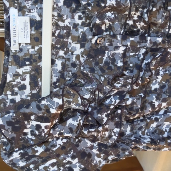 VanHeusen Summer Soft Rayon Shirt - Picture 3 of 8